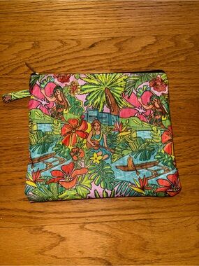 Floral Tropical Print Wristlet Pouch - Pink Multi